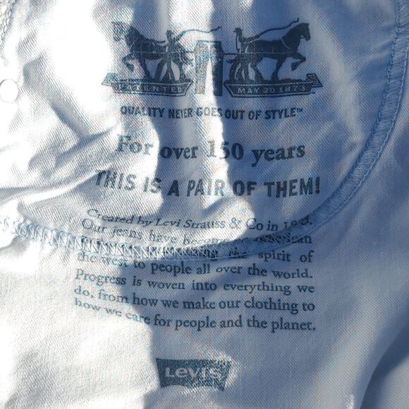 Levis 559 Men’s Size 38 x 30 Premium Wide Leg Soft Corduroy Pants Baby Blue - Picture 2 of 7